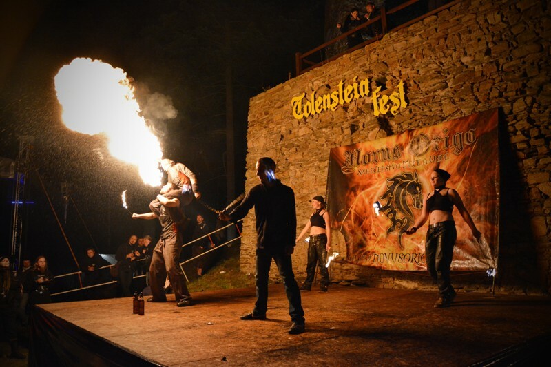 Tolenstein fest 2014 - ohňová show